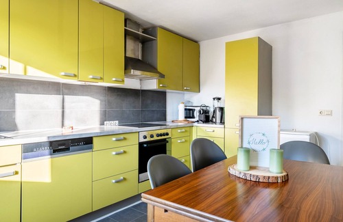 Ludwigsburg Apartment | Holiday Apartment 'Ludwigsburg' with Wi-Fi