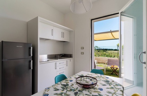Galatone Apartment | Holiday Apartment "Le Scuderie 4" with Shared Pool, Shared Terrace & Wi-Fi