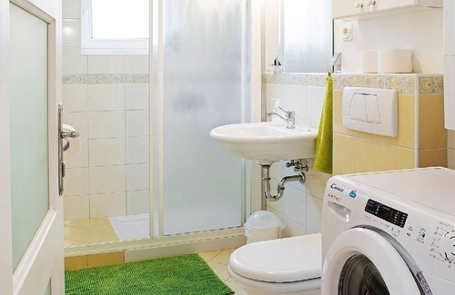 Bezigrad District Apartment | Holiday apartment Ljubljana for 2 - 4 persons with 2 bedrooms - Holiday apartment in one or multi-fa