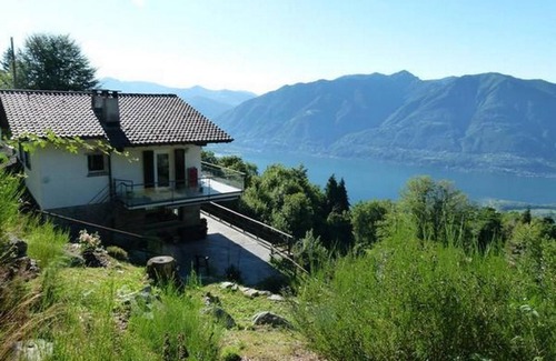 Locarno Apartment | Holiday apartment Locarno for 1 - 5 persons with 3 bedrooms - Holiday apartment