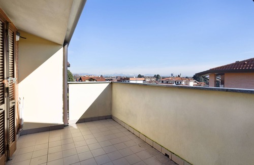 Cesate Apartment | Holiday Apartment "Luca" with Private Terrace