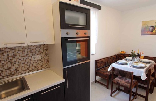 Sveti Anton Apartment | Holiday apartment mit Klimaanlage und Terrasse