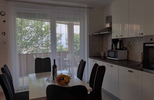 Milcetici Apartment | Holiday apartment mit Whirlpool