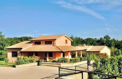 Sorano Apartment | Holiday apartment mit Klimaanlage und Pool