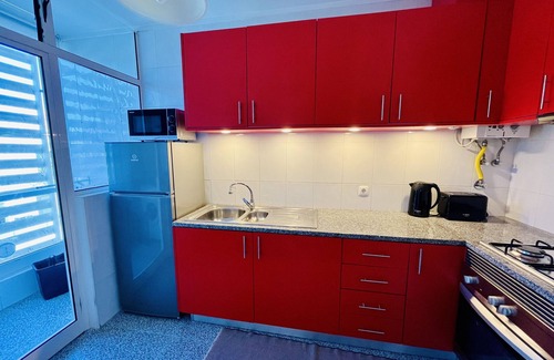 Cortegaca Apartment | Holiday Apartment "Onda Beach House" with Sea View, Shared Pool & Wi-Fi