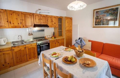 Parzanica Apartment | Holiday apartment Parzanica for 2 - 4 persons with 1 bedroom - Holiday apartment in one or multi-fam
