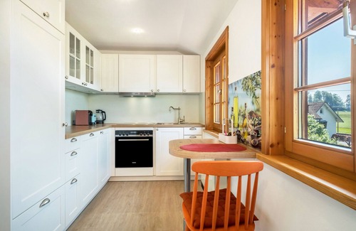 Goppertsweiler Apartment | Holiday Apartment "Pias Nature Retreat iv - Loft" with Mountain View
