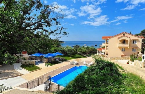 Potocnica Apartment | Holiday apartment Potocnica for 1 - 5 persons with 2 bedrooms - Row house