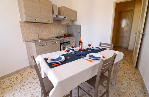 Otranto Historic Centre House | Holiday Apartment "Roberta" with Air Conditioning and Balcony