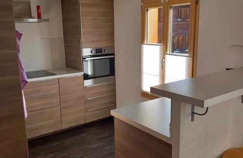 Saanen Ski Chalet | Holiday apartment Saanen for 1 - 8 persons with 4 bedrooms - Hut