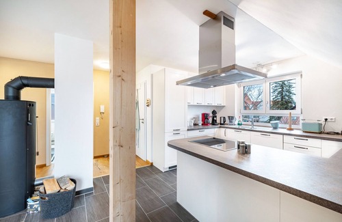 Burgfelden Apartment | Holiday Apartment Schatz with Terrace, Balcony and Wi-Fi