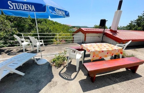 Smrika Apartment | Holiday apartment Šmrika for 1 - 3 persons - Holiday apartment