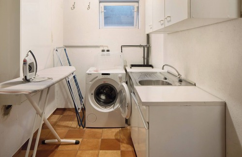 Breitnau Apartment | Holiday Apartment "Storchennest" with Mountain View, Shared Garden and Wi-Fi