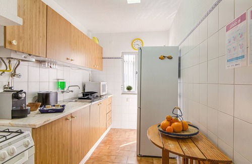 Se Apartment | Holiday Apartment “Tiagos” with Balcony, Air Conditioning & Wi-Fi