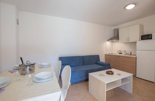 Basanija Apartment | Holiday apartment Umag for 1 - 4 persons with 1 bedroom - Row house