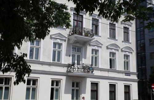 Brigittenau Apartment | Holiday apartment Vienna for 1 - 4 persons with 2 bedrooms - Holiday apartment in one or multi-famil