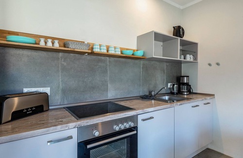 Saal Apartment | Holiday Apartment "Vier" with Garden & Wi-Fi