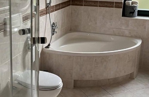 Reichensachsen Apartment | Holiday apartment Wehretal for 1 - 6 persons with 2 bedrooms - Holiday apartment in one or multi-fam