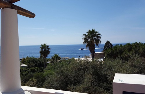 San Vincenzo Apartment | holiday apartment with one room, kitchen and bathroom