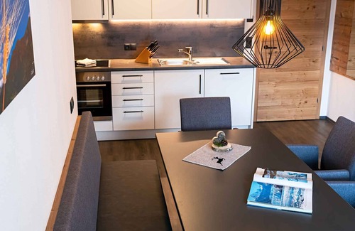 Ladis Apartment | Holiday apartment with a panoramic view