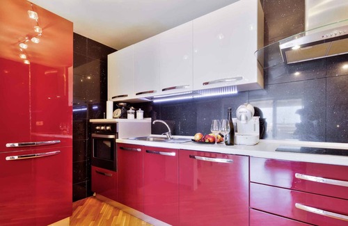 Zambratija Apartment | Holiday apartment with air conditioning and balcony