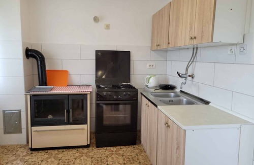 Plomin Apartment | Holiday apartment with balcony and assembly pool