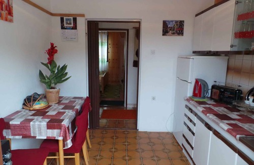 Jablanac Apartment | Holiday apartment with 15 sqm terrace