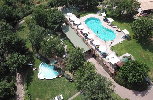 Sorano Apartment | Holiday apartment with swimming pool
