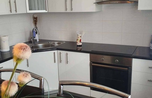 Kastel Apartment | Holiday apartment with terrace and pool