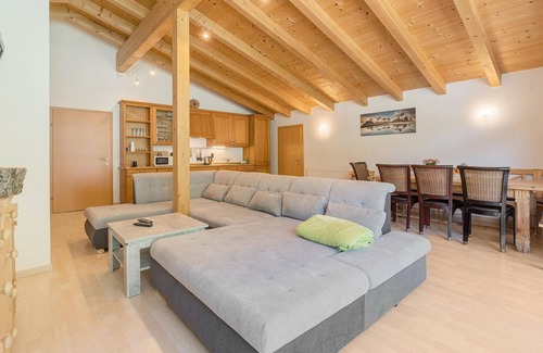 Hollersbach im Pinzgau House | Holiday Home in Hollersbach near Ski Slopes