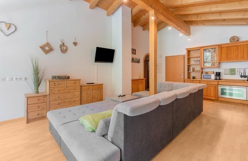 Hollersbach im Pinzgau House | Holiday Home in Hollersbach near Ski Slopes