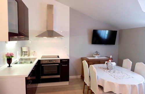 Peracko Blato House | Holiday Bliss in Peracko Blato