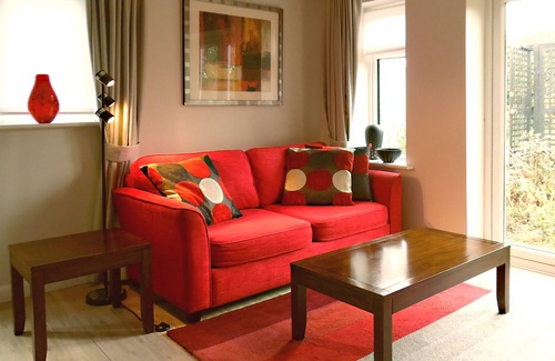 Neston Cottage | Holiday Cottage - The Villa in Neston