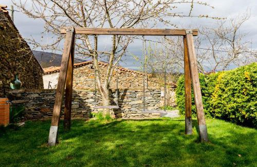 La Rinconada de la Sierra House | Holiday Home Salva