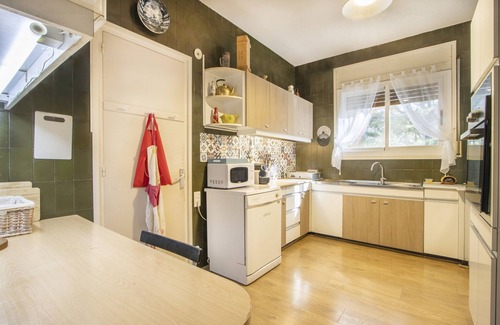 Sant Llorenc de Morunys House | Holiday Home 'Yoar' near Ski Lift with Mountain View & Wi-Fi