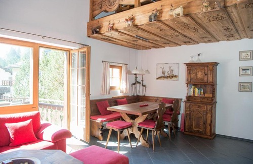 Lenzerheide Apartment | Holiday flat Val di Lai with Jacuzzi for 6 persons-Lenzerheide