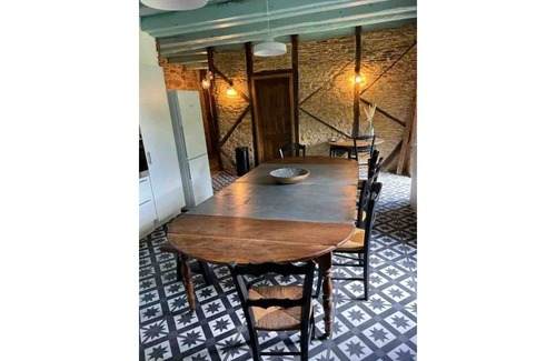 Saint-Julien-de-Lampon House | Holiday Home/Black Périgord/Pool