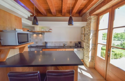 Saint-Medard-d'Excideuil Villa | Holiday Home in France with Private Pool