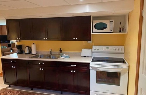 Midland Apartment | Holiday Hide-Away