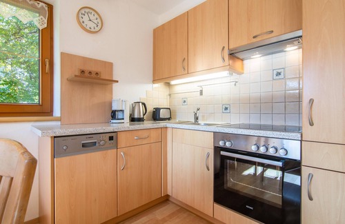 Strass im Zillertal Apartment | Holiday home on an organic farm