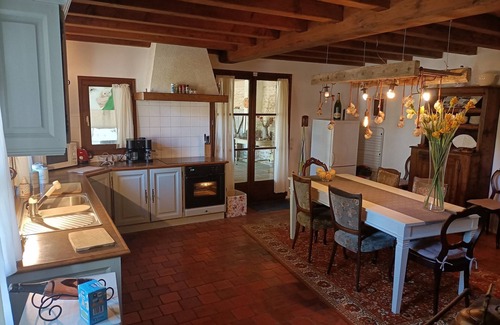 Saint-Jean-de-Sauves House | Holiday Home in Saint-Jean near Loire Castles
