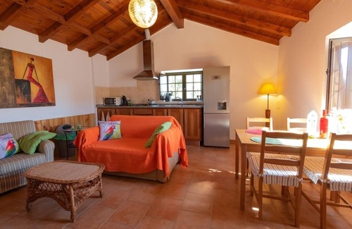 Santiago do Cacem House | Holiday home for 2 people. Rest, nature, beach, sea and sun!