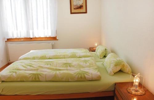 Genthod House | Holiday Home 5- chemin de la Pralay by Interhome