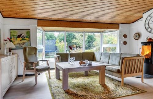 Nordost House | Holiday Home Alida - 1-1km from the sea by Interhome