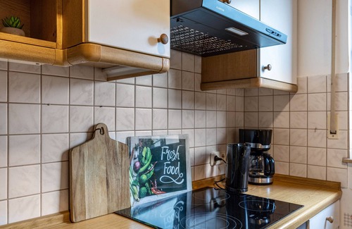 Bad Arolsen Apartment | Holiday Home 'Am Twistesee 1 Souterrain' with Terrace, Garden & Wi-Fi