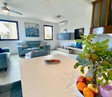 Kastel Stafilic House | Holiday Home Angela