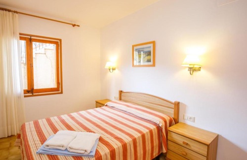 Pals House | Holiday Home Apartament Isern Baix by Interhome