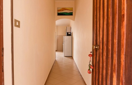 Seccagrande House | Holiday Home 'Appartamento A - Le Terrazze' with Sea View, Wi-Fi and Air Conditioning