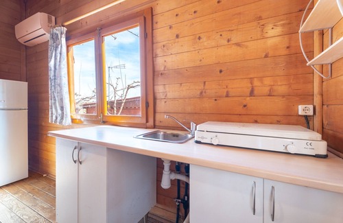 Barx House | Holiday Home 'Barraca' with Mountain View, Wi-Fi and Air Conditioning