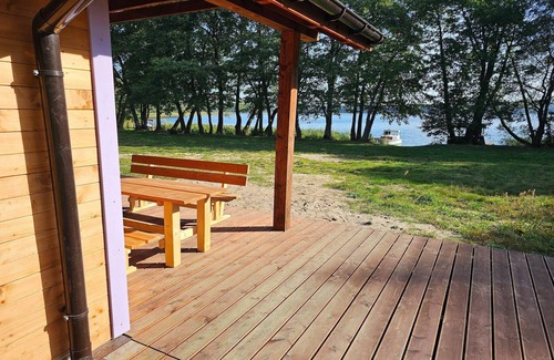 Szczecinek House | Holiday Home by Lake Wierzchowo with Boats